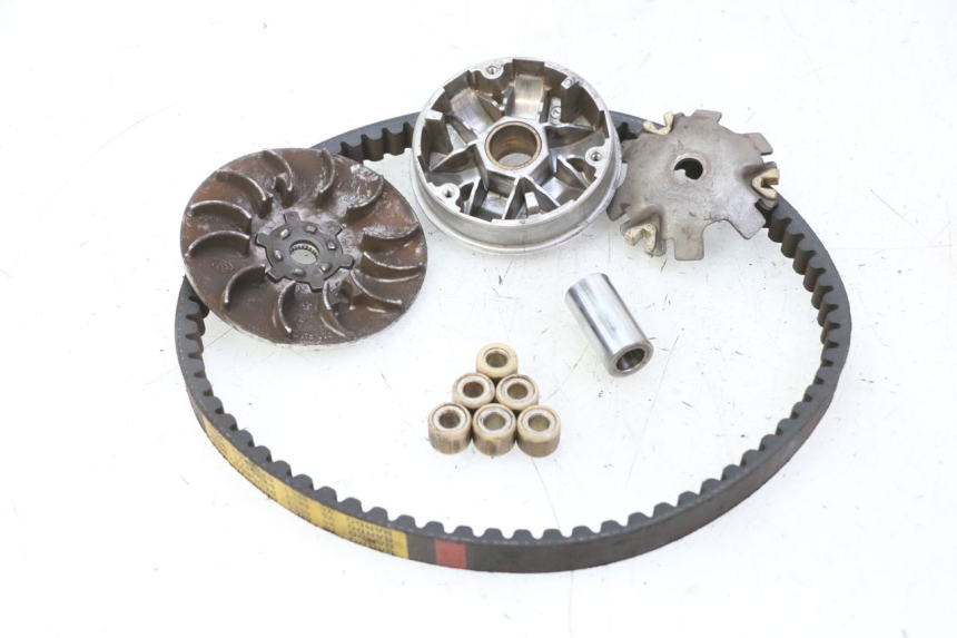 photo de WARIATOR PEUGEOT KISBEE 2T 50 (2010 - 2017) - Widok główny