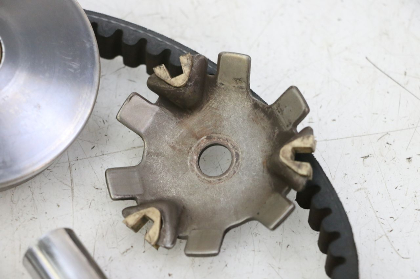 photo de WARIATOR PEUGEOT KISBEE 2T 50 (2010 - 2017) - Widok ogólny