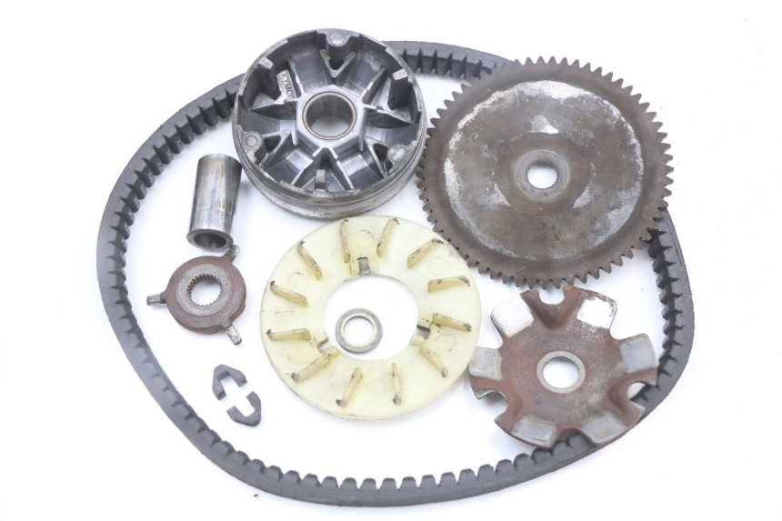 photo de WARIATOR PEUGEOT KISBEE 4T 50 (2018 - 2022) - Widok główny