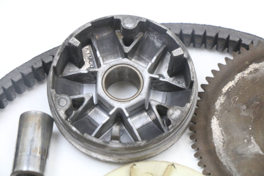 photo de WARIATOR PEUGEOT KISBEE 4T 50 (2018 - 2022) - Zoom stanu zużycia