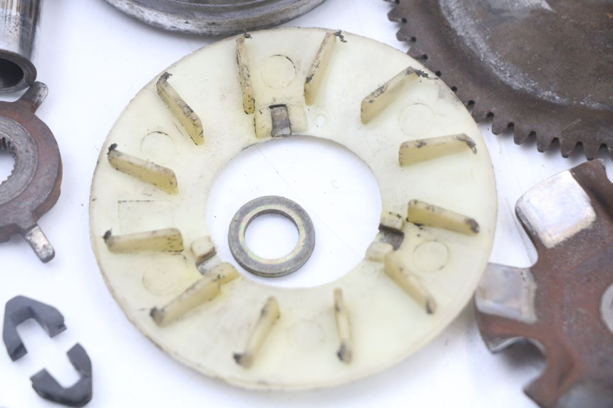 photo de WARIATOR PEUGEOT KISBEE 4T 50 (2018 - 2022) - Widok ogólny