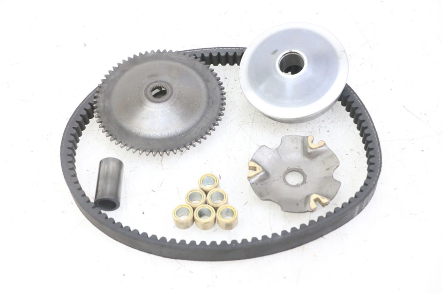 photo de WARIATOR PEUGEOT KISBEE 4T 50 (2018 - 2022) - Inny kąt widzenia