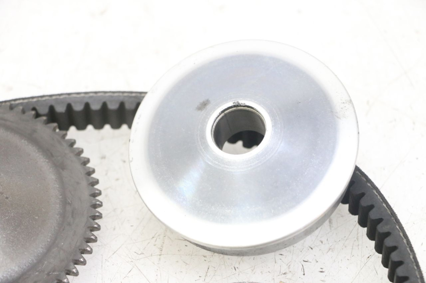 photo de WARIATOR PEUGEOT KISBEE 4T 50 (2018 - 2022) - Punkty mocowania