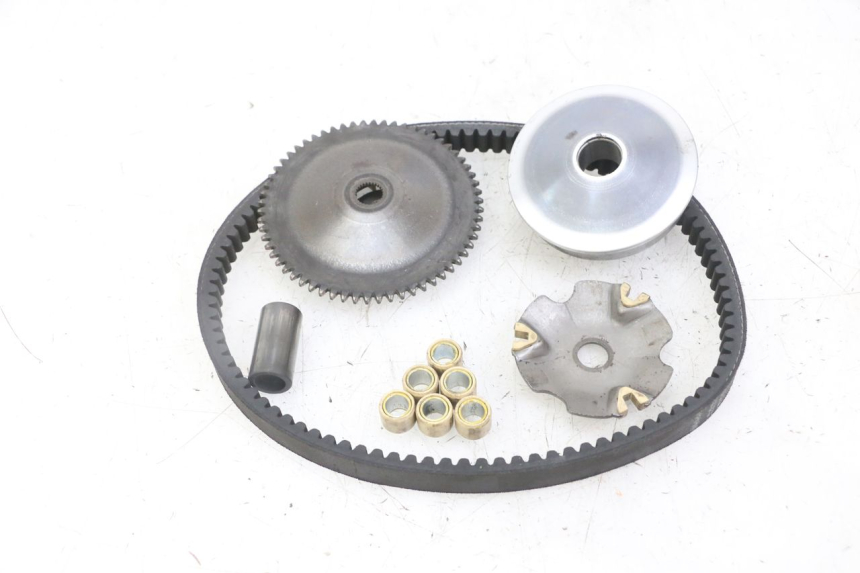 photo de WARIATOR PEUGEOT KISBEE 4T 50 (2018 - 2022) - Stan powierzchni