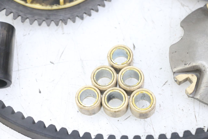 photo de WARIATOR PEUGEOT KISBEE 4T 50 (2018 - 2022) - Oznaczenia i referencje