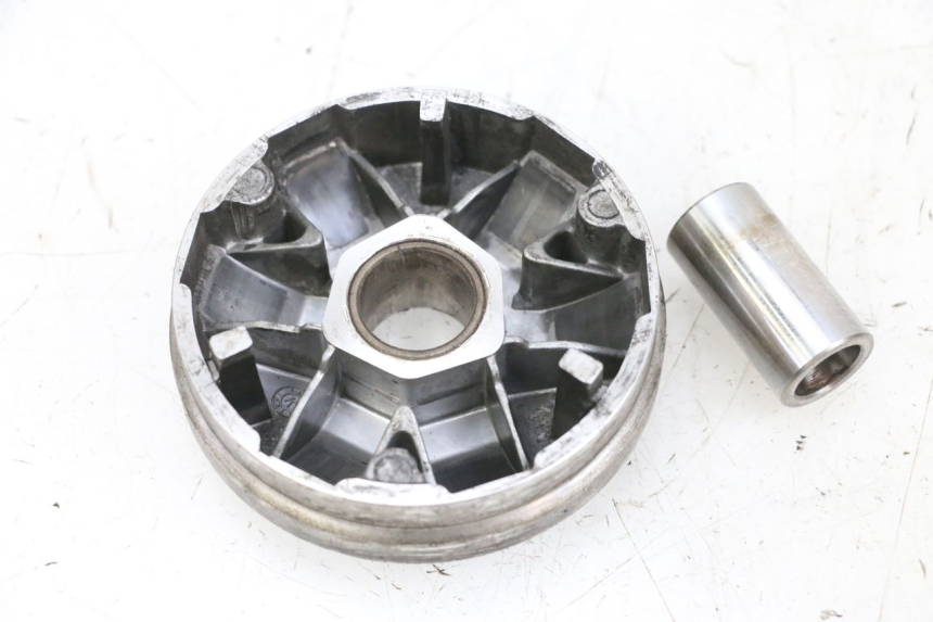 photo de WARIATOR PEUGEOT KISBEE 4T 50 (2010 - 2017) - Widok główny