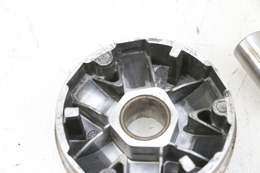 photo de WARIATOR PEUGEOT KISBEE 4T 50 (2010 - 2017) - Szczegół części