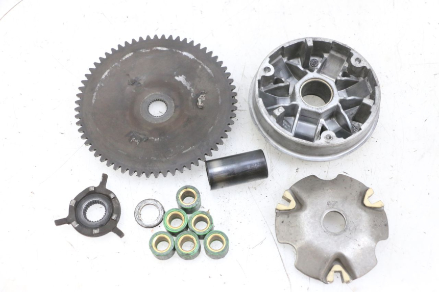 photo de WARIATOR PEUGEOT KISBEE 4T 50 (2010 - 2017) - Widok główny