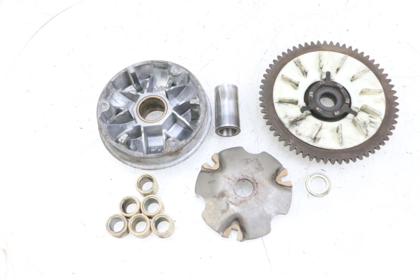 photo de WARIATOR PEUGEOT KISBEE 4T 50 (2010 - 2017) - Widok główny