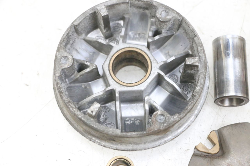 photo de WARIATOR PEUGEOT KISBEE 4T 50 (2010 - 2017) - Kontrola wizualna