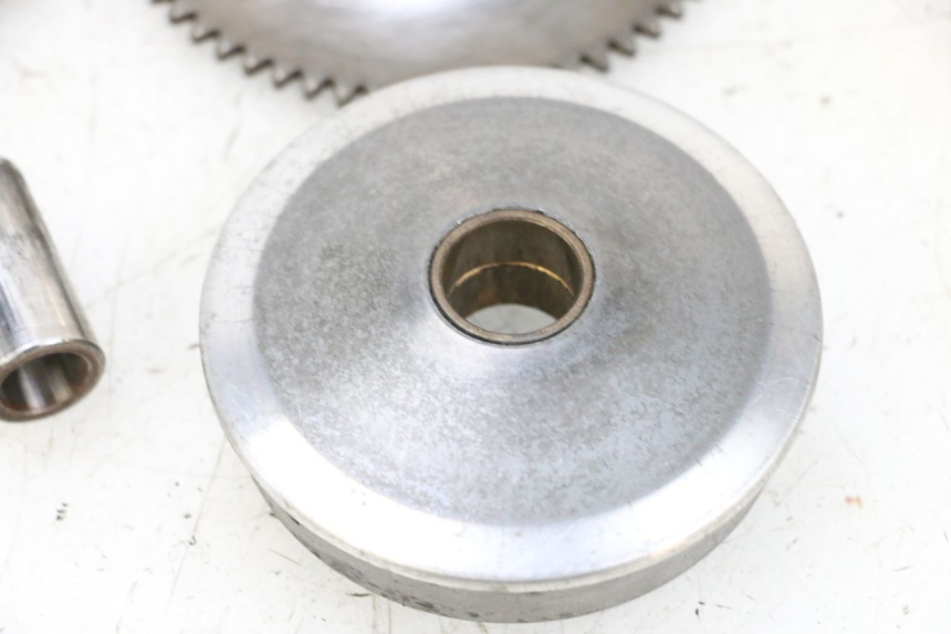 photo de WARIATOR PEUGEOT KISBEE 4T 50 (2010 - 2017) - Zbliżenie techniczne