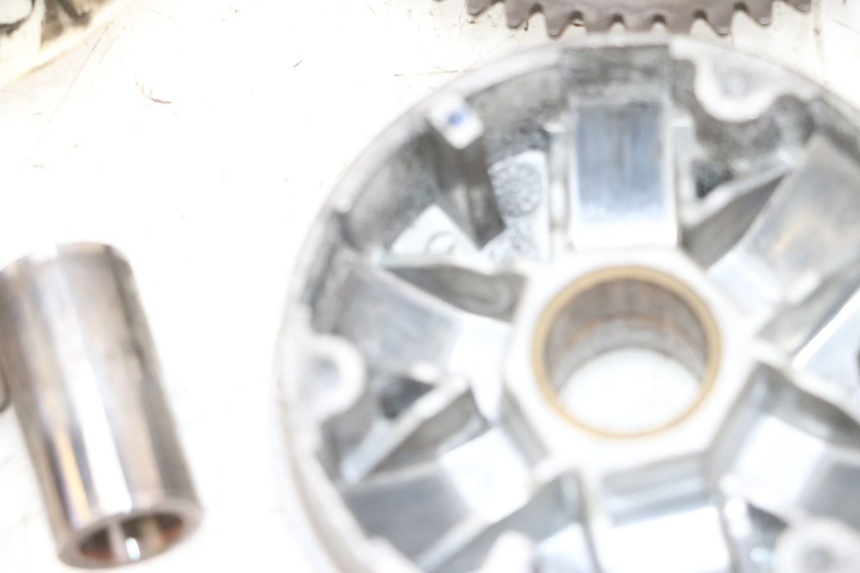 photo de WARIATOR PEUGEOT KISBEE 4T 50 (2010 - 2017) - Punkty mocowania