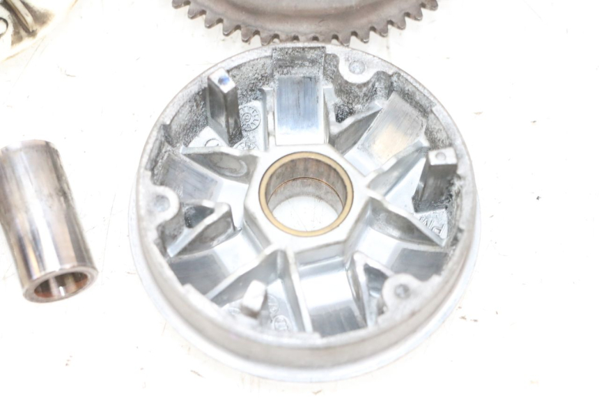 photo de WARIATOR PEUGEOT KISBEE 4T 50 (2010 - 2017) - Stan powierzchni