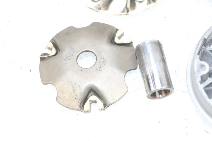 photo de WARIATOR PEUGEOT KISBEE 4T 50 (2010 - 2017) - Część sprawdzona