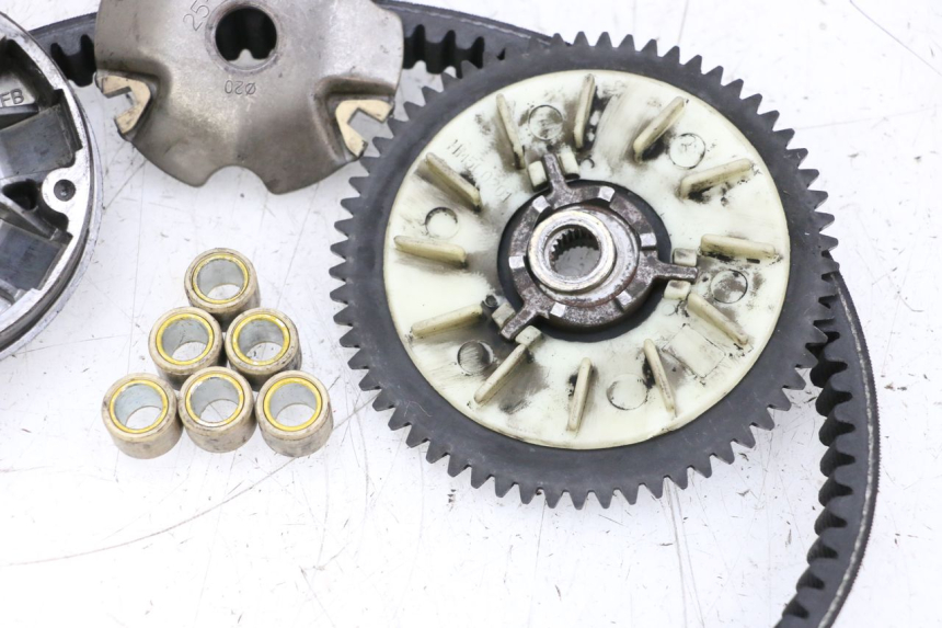 photo de WARIATOR PEUGEOT KISBEE 4T 50 (2018 - 2022) - Część sprawdzona