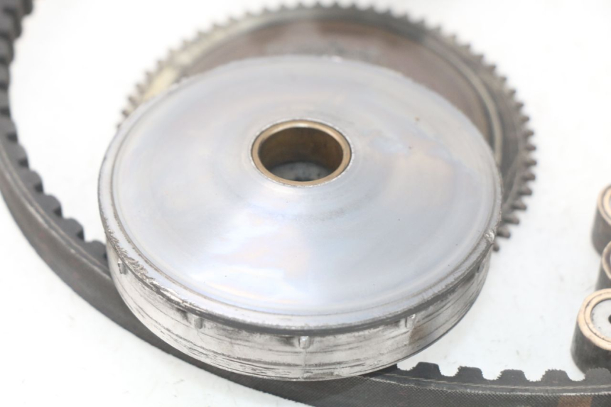 photo de WARIATOR PIAGGIO LIBERTY 4T 50 (2009 - 2015) - Zoom stanu zużycia