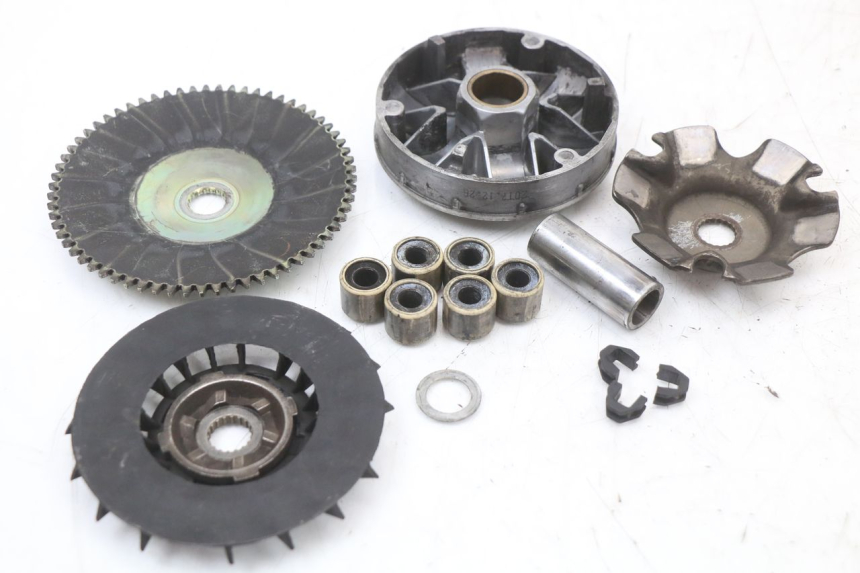 photo de WARIATOR PIAGGIO LIBERTY 4T 50 (2018 - 2021) - Widok główny