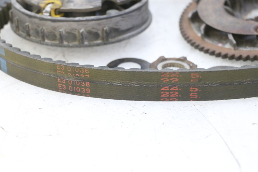 photo de WARIATOR PIAGGIO LIBERTY 125 (1998 - 2008) - Zoom stanu zużycia