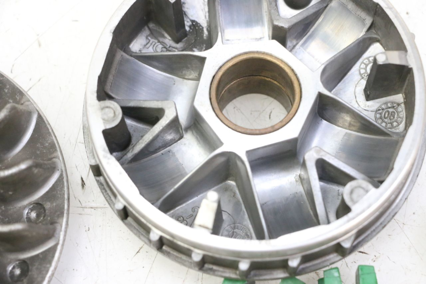 photo de WARIATOR PIAGGIO MP3 LT 300 (2010 - 2016) - Oznaczenia i referencje