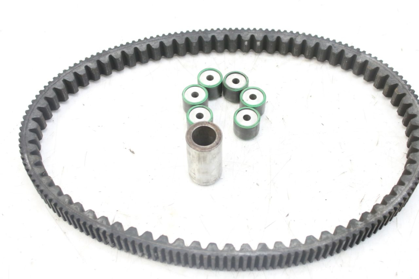 photo de WARIATOR PIAGGIO MP3 RL 250 (2006 - 2010) - Zoom stanu zużycia