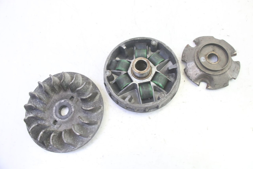 photo de WARIATOR PIAGGIO MP3 RL 250 (2006 - 2010) - Zoom stanu zużycia