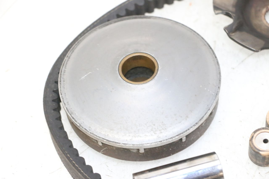 photo de WARIATOR PIAGGIO NEW TYPHOON 50 (2010 - 2017) - Zbliżenie techniczne