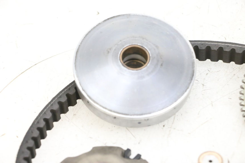 photo de WARIATOR PIAGGIO NEW TYPHOON 50 (2018 - 2021) - Zbliżenie techniczne