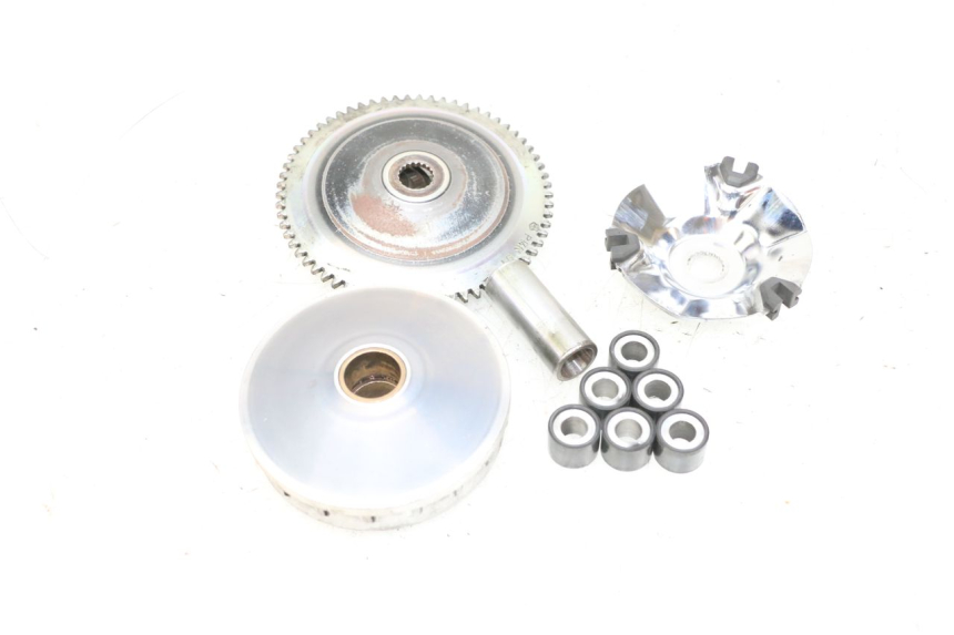 photo de WARIATOR PIAGGIO NEW TYPHOON 50 (2018 - 2021) - Zbliżenie techniczne