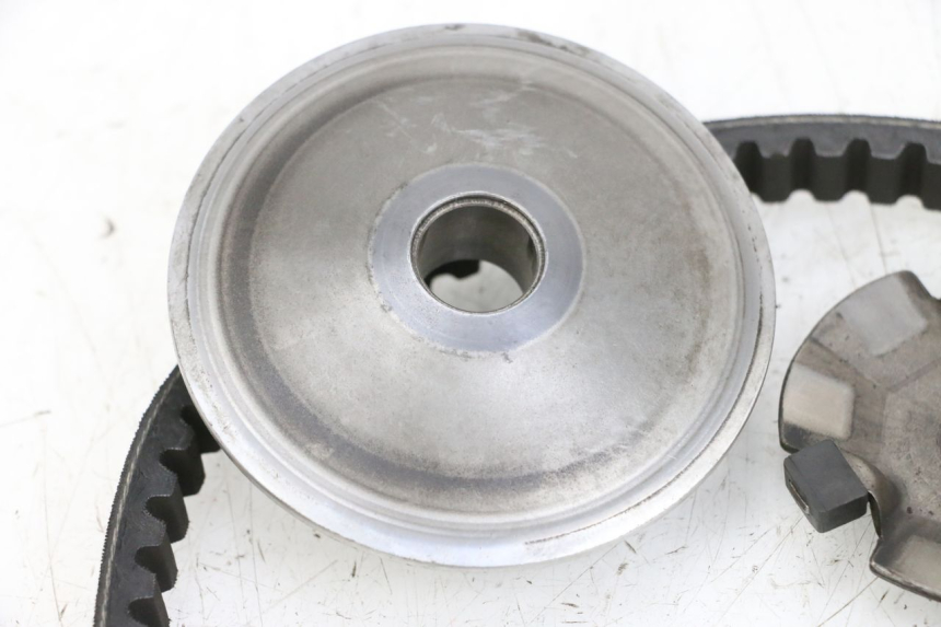 photo de WARIATOR SYM ORBIT III 3 4T 50 (2021 - 2025) - Stan powierzchni