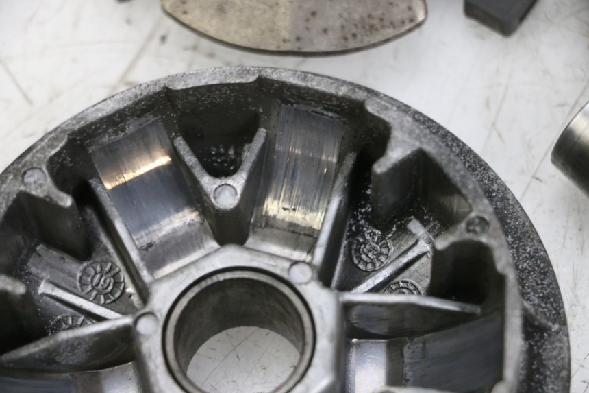 photo de WARIATOR SYM ORBIT III 3 4T 50 (2018 - 2021) - Punkty mocowania