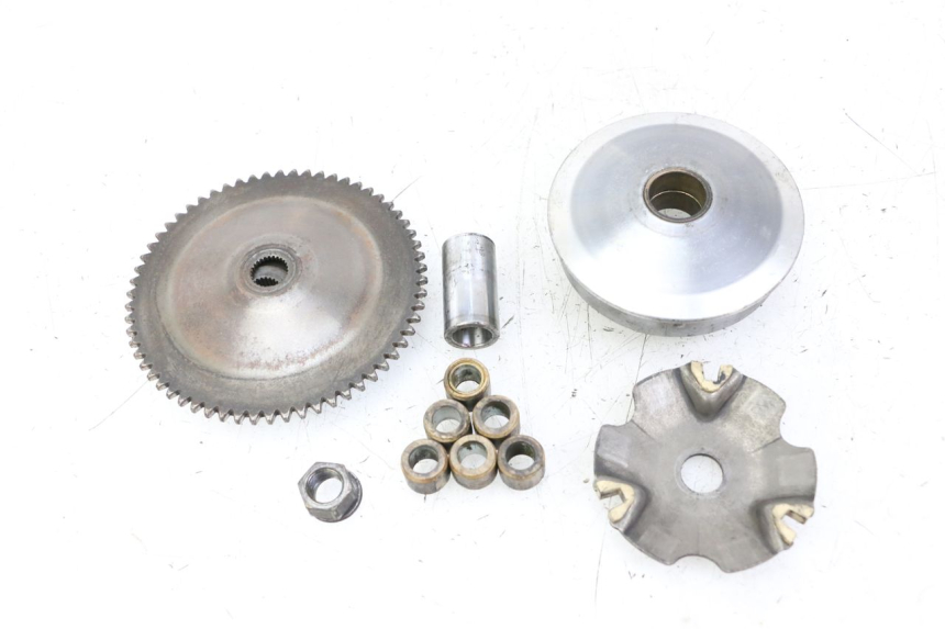 photo de WARIATOR PEUGEOT KISBEE 4T 50 (2010 - 2017) - Inny kąt widzenia