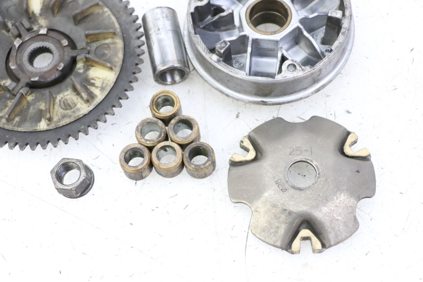 photo de WARIATOR PEUGEOT KISBEE 4T 50 (2010 - 2017) - Stan powierzchni