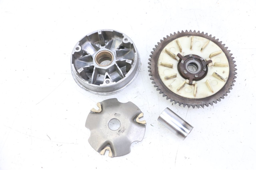 photo de WARIATOR PEUGEOT KISBEE 4T 50 (2010 - 2017) - Widok główny