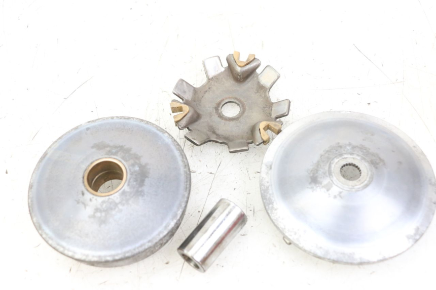 photo de WARIATOR PEUGEOT SPEEDFIGHT 3 LC 2T 50 (2009 - 2015) - Stan powierzchni