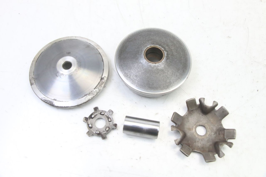 photo de WARIATOR PEUGEOT STREETZONE I 2T 50 (2018 - 2020) - Szczegół części