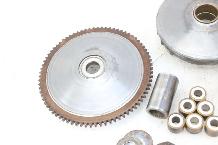 photo de WARIATOR PIAGGIO MP3 125 (2006 - 2014) - Inny kąt widzenia