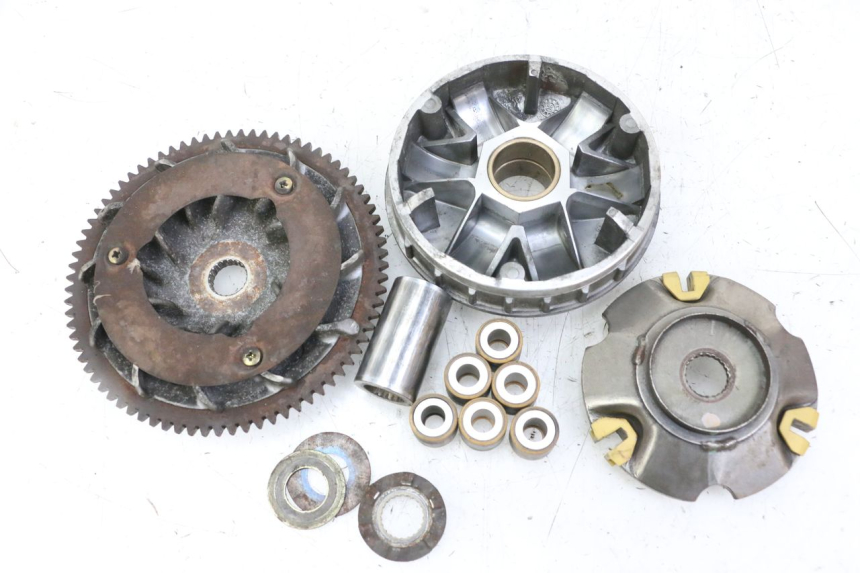 photo de WARIATOR PIAGGIO MP3 125 (2006 - 2014) - Stan powierzchni