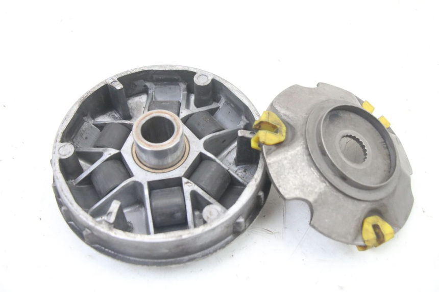 photo de WARIATOR PIAGGIO VESPA LX IE 125 (2010 - 2012) - Inny kąt widzenia