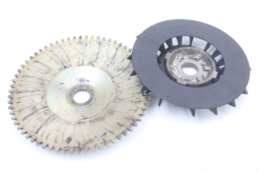 photo de WARIATOR PIAGGIO VESPA S 2T 50 (2007 - 2014) - Inny kąt widzenia