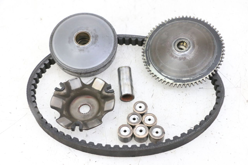 photo de WARIATOR PIAGGIO VESPA S 2T 50 (2007 - 2014) - Inny kąt widzenia