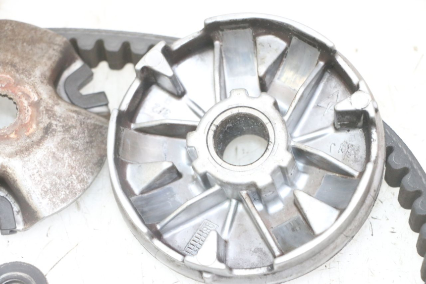 photo de WARIATOR APRILIA RALLY AC 50 (1995 - 2004) - Widok z bliska