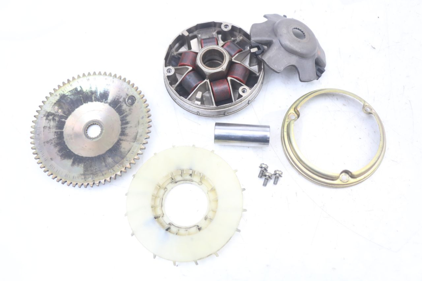 photo de WARIATOR GILERA RUNNER LC 50 (1997 - 1998) - Inny kąt widzenia