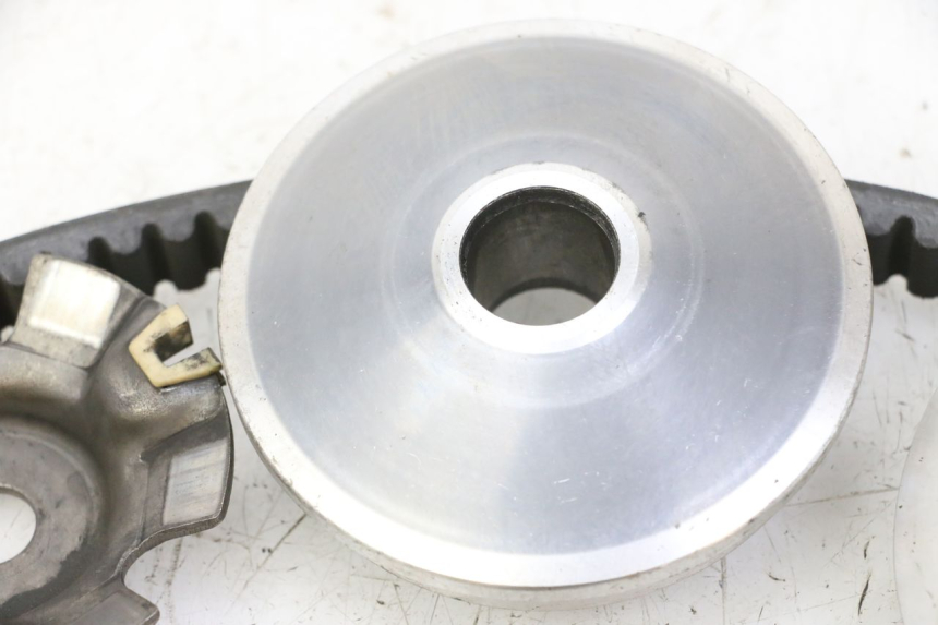 photo de WARIATOR HYTRACK S 150 (2003 - 2011) - Stan powierzchni