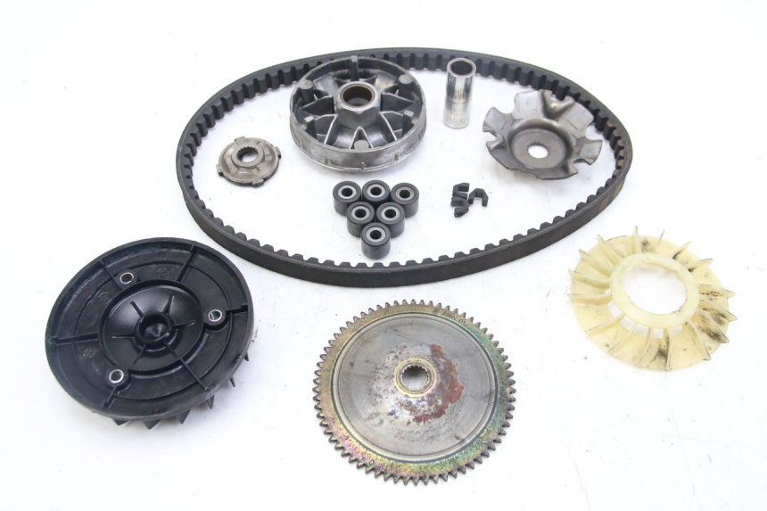 photo de WARIATOR APRILIA SCARABEO 4T 50 (2009 - 2017) - Szczegół części