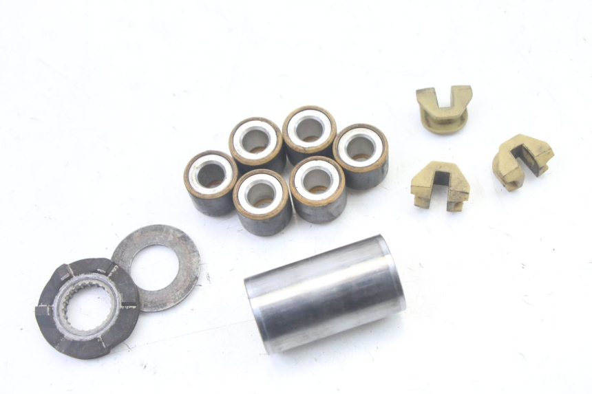 photo de WARIATOR APRILIA SCARABEO GT TOURING 125 (1999 - 2005) - Punkty mocowania