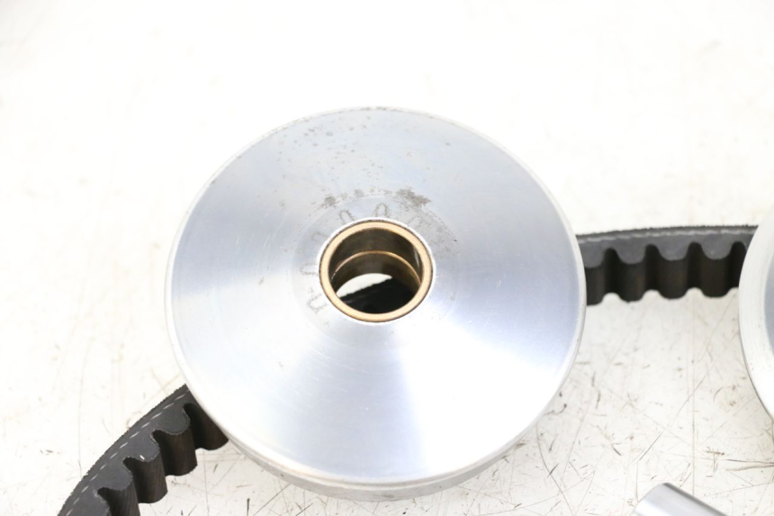 photo de WARIATOR PEUGEOT SPEEDFIGHT 4 2T 50 (2015 - 2019) - Zbliżenie techniczne