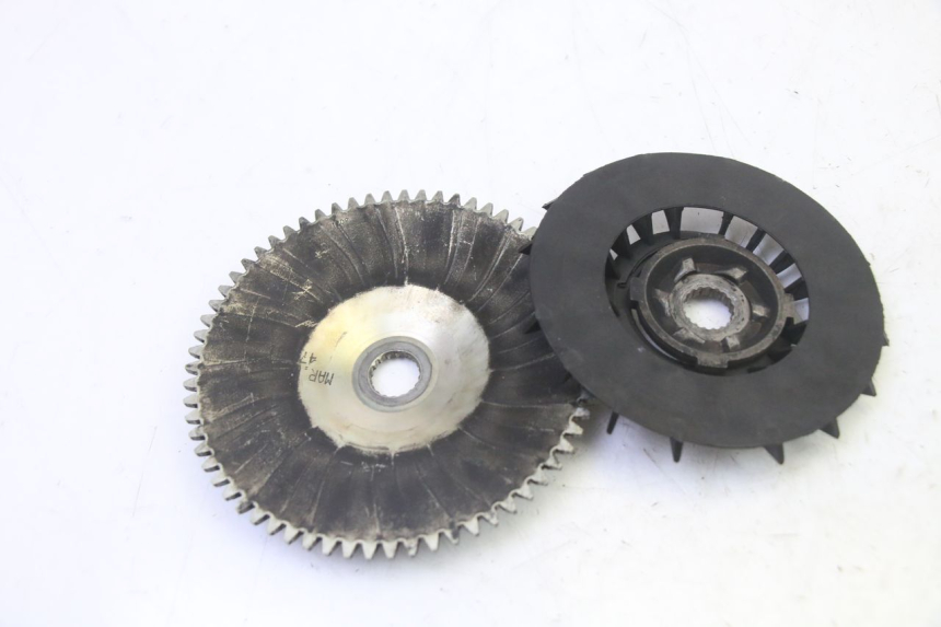 photo de WARIATOR APRILIA SR R 2T LC 50 (2018 - 2021) - Inny kąt widzenia