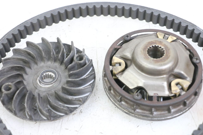 photo de WARIATOR SUZUKI BURGMAN 125 (2018 - 2021) - Zoom stanu zużycia