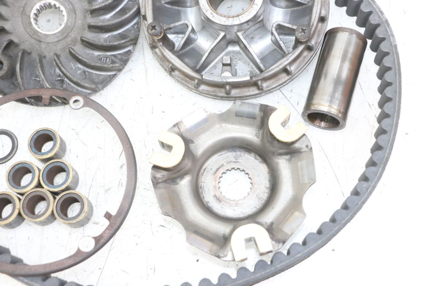 photo de WARIATOR SUZUKI BURGMAN 125 (2018 - 2021) - Stan powierzchni