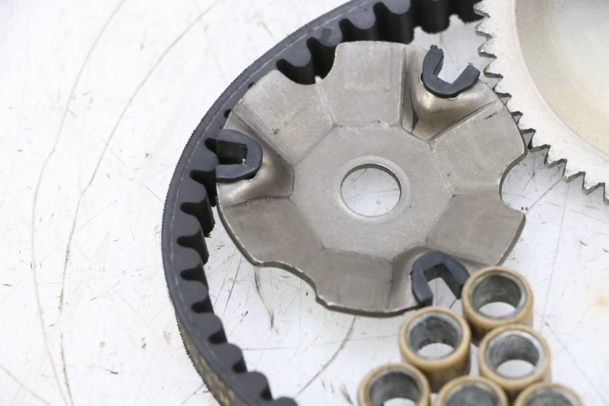 photo de WARIATOR NECO TEMPO 4T 50 (2022 - 2026) - Zbliżenie techniczne